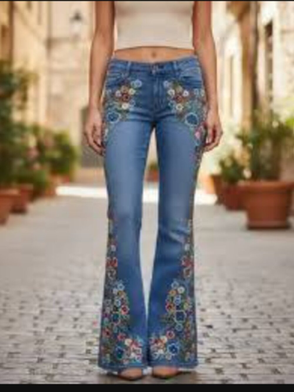 Alice + Olivia Amazing Floral Embroidered Jeans